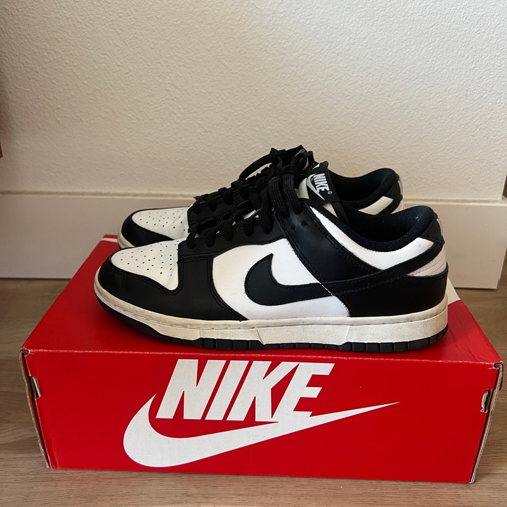 Nike | Panda Dunk Low Womens 8 / Mens 6.5